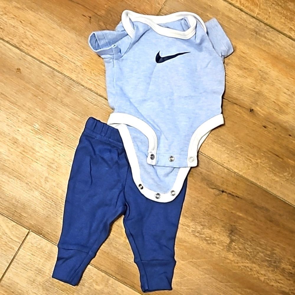 Newborn Nike Outfit Carter Bottoms
